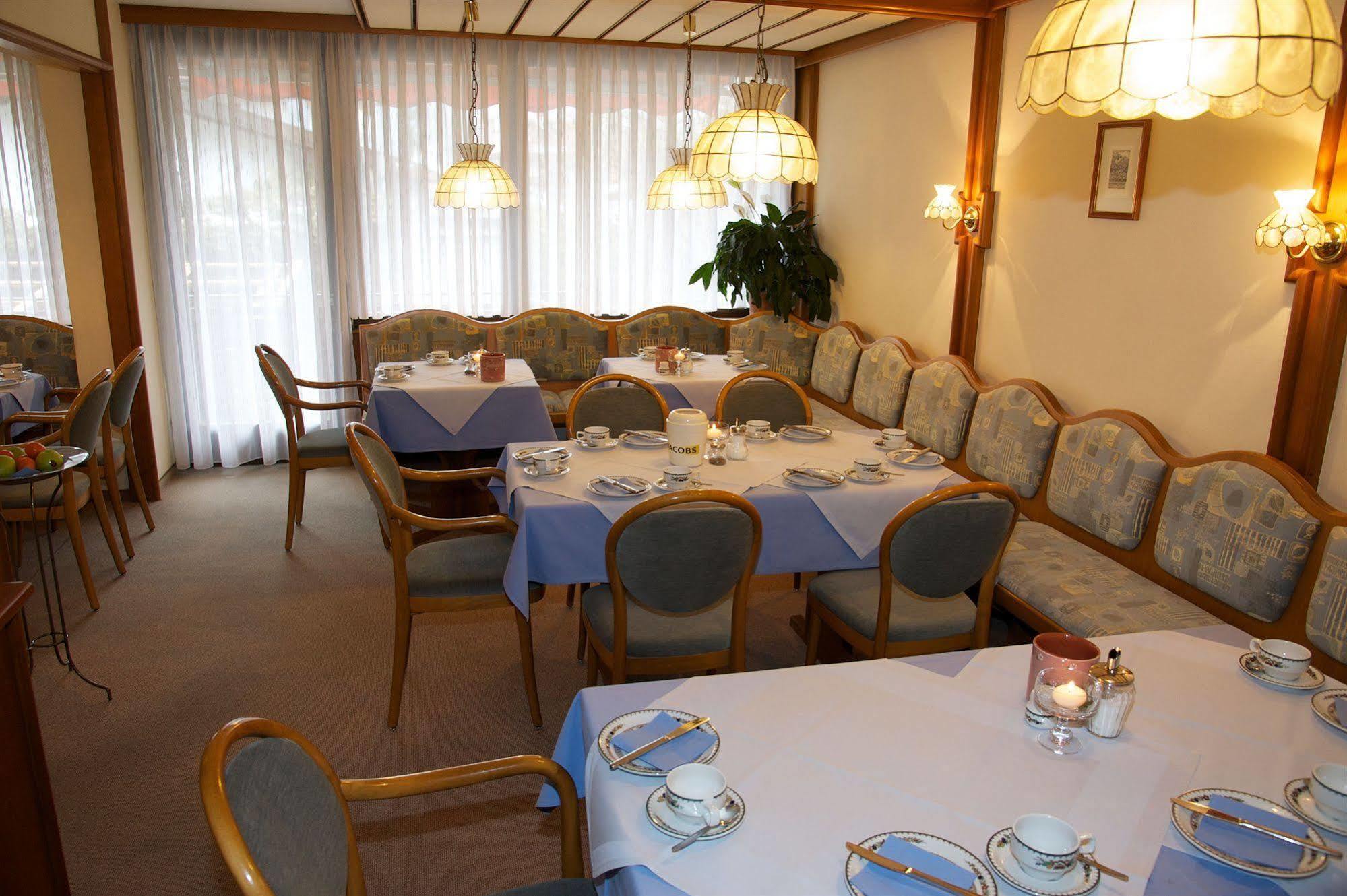 Jakob Hotel 3*